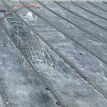 Pose de gouttière ou toiture en zinc sur Agde